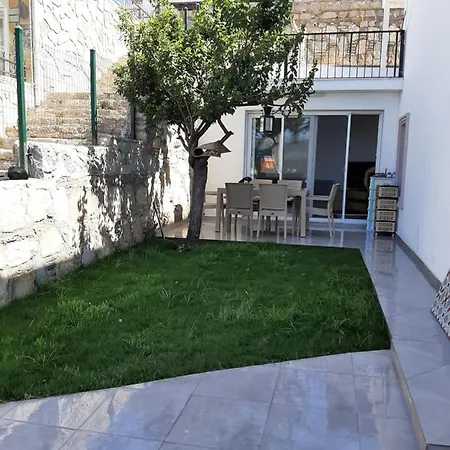 Апартаменты Gultan Sitesi 11-b *